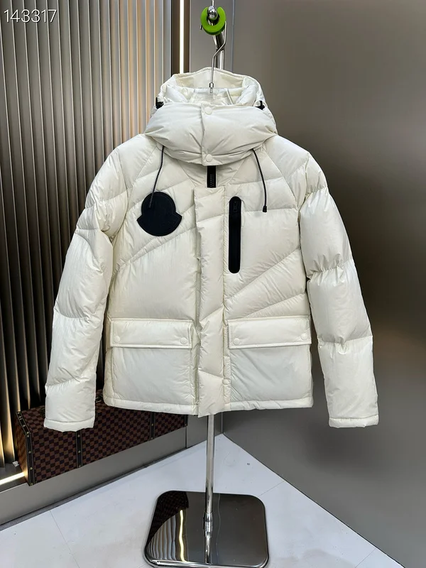 Moncler sz1-5 26yr247 (3)